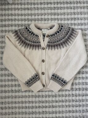 Doen Cream Fair Isle Wool Cardigan with Gray Accents
